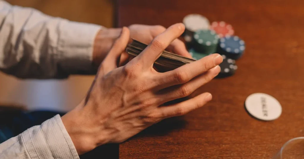Mains au Poker